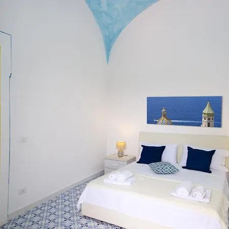 - Serena Holiday home Positano