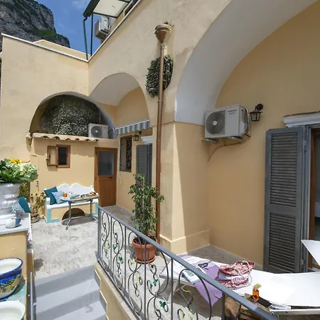 - Serena Holiday home *